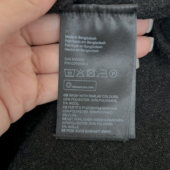 H&M split side long sleeve sweater dress - Picture 5 of 5